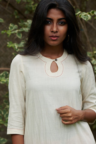 Kora Godet Kurta