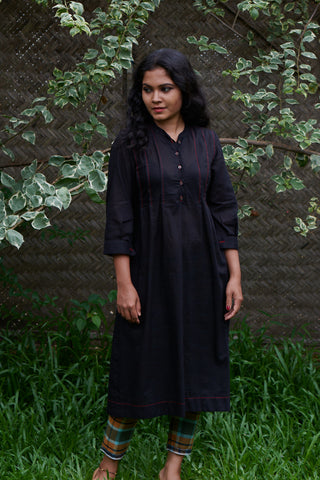 Kaala Pleats Kurta