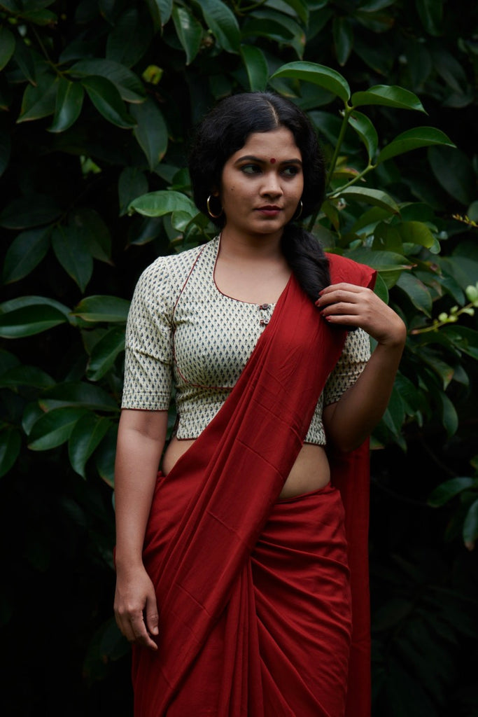 Surkh Saree – The Kaithari Project