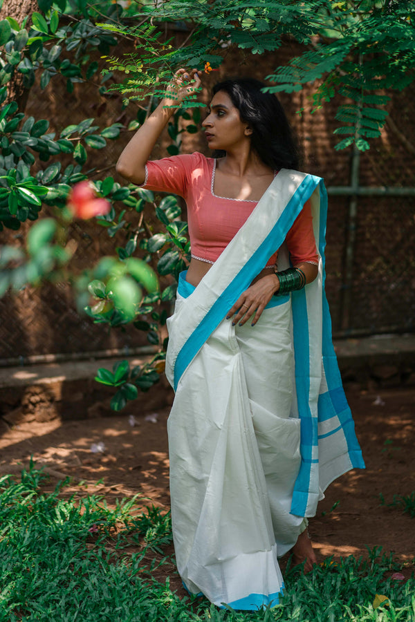 kerala saree Kasavu Saree Setu saree